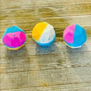 The Experimenter Bath Bombs